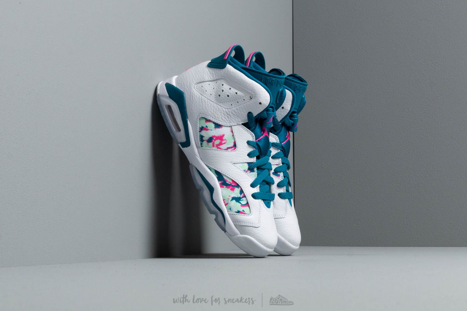 Air jordan 6 sales retro green abyss