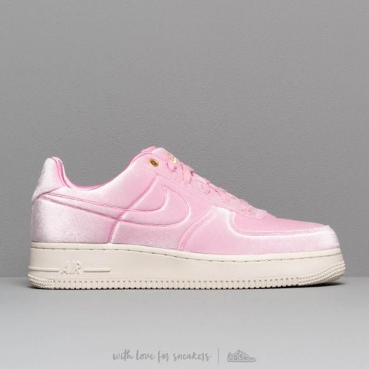 Nike air force 1 pink rise best sale