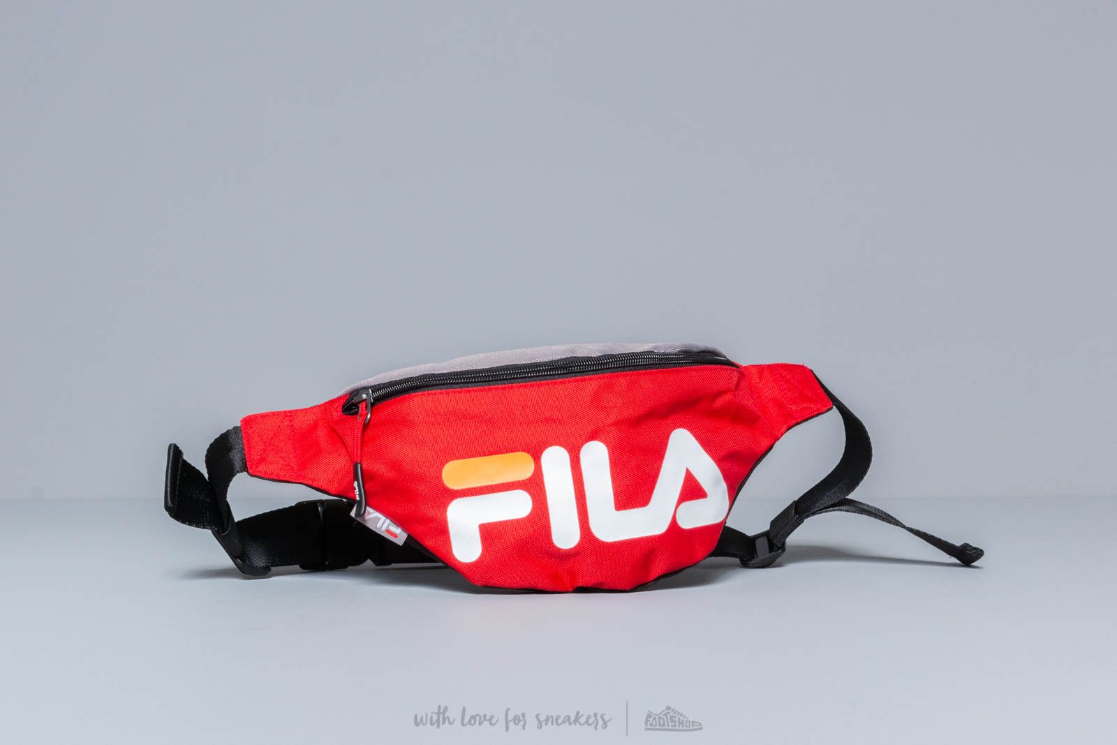 Red fila bum bag shop