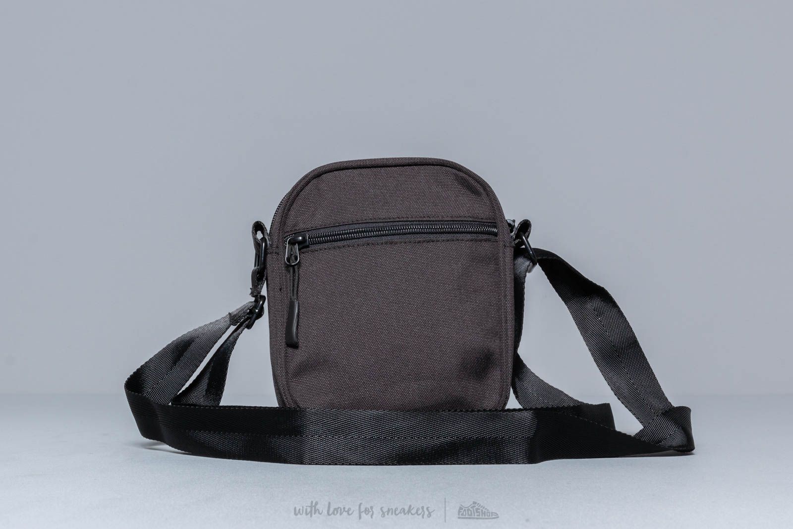 Crossbody tassen FILA Milan Pusher Bag Black