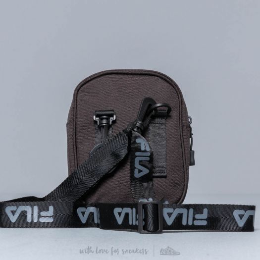 Fila new outlet pusher bag berlin