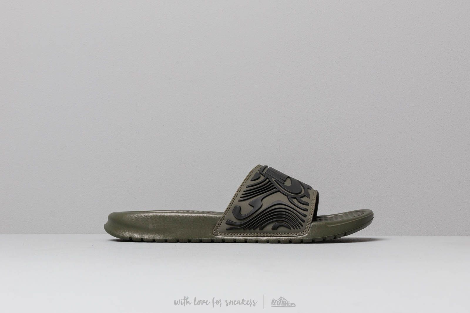 Men s shoes Nike Benassi Jdi Se Cargo Khaki Black Black Footshop