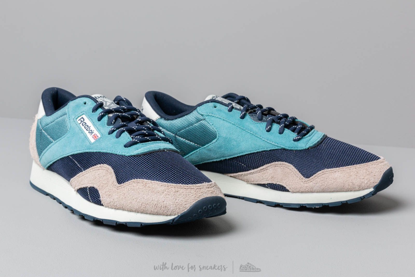 Reebok classic nylon best sale mu