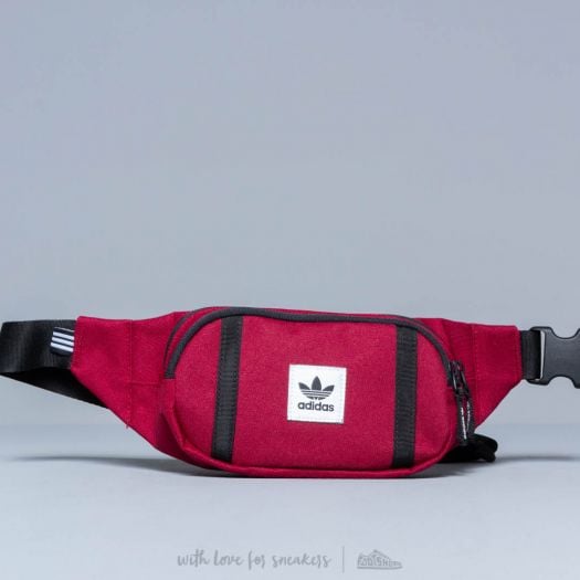 Heuptas adidas Premium Essentials Crossbody Bag