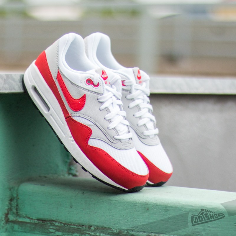 Nike air max 1 pimento red top