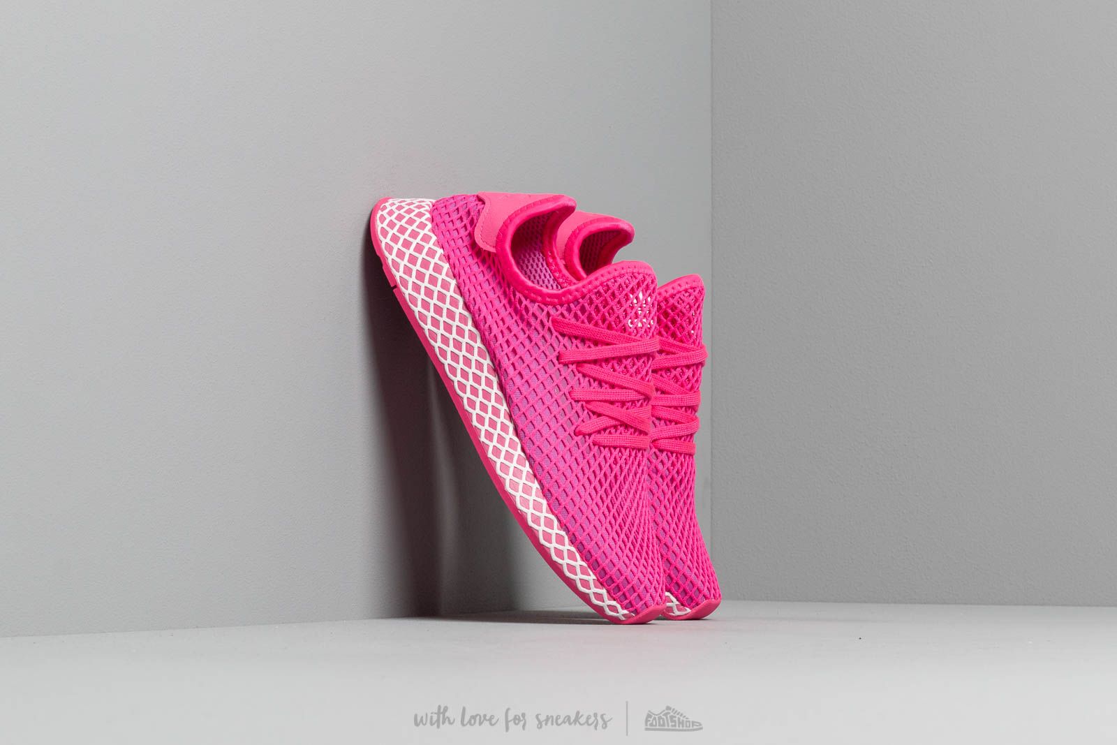 Zapatillas mujer adidas Deerupt Runner W Shopnk/ Vivid Pink/ Ftw White