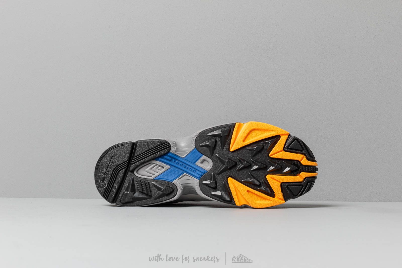 Zapatillas Hombre adidas Yung-1 Grey Two/ Croyal/ Scarle