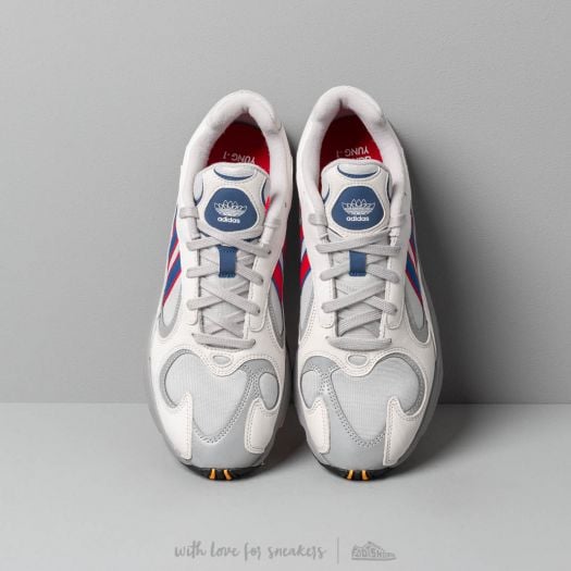 Immagini di adidas yung 2025
