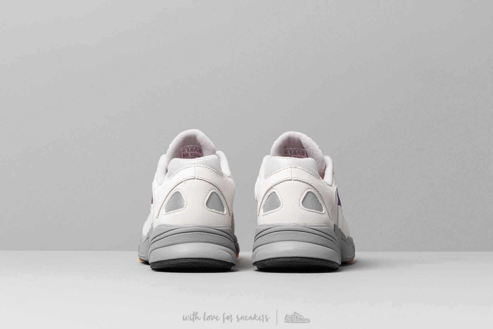 Zapatillas Hombre adidas Yung-1 Grey Two/ Croyal/ Scarle