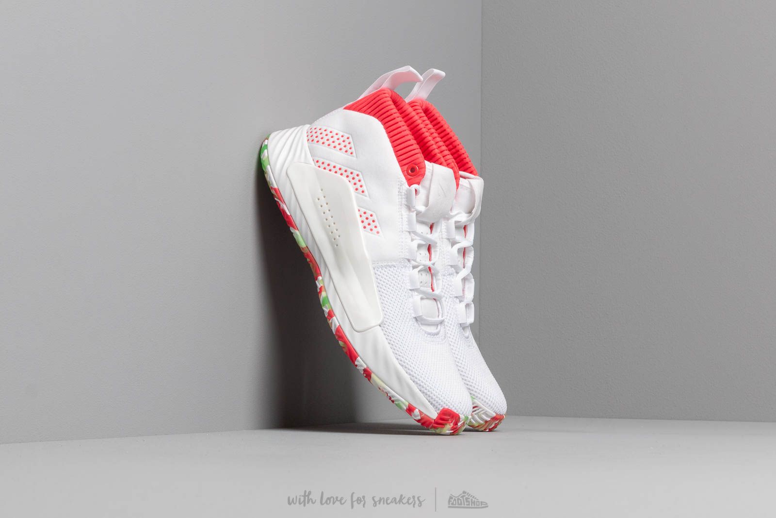 adidas Dame 5