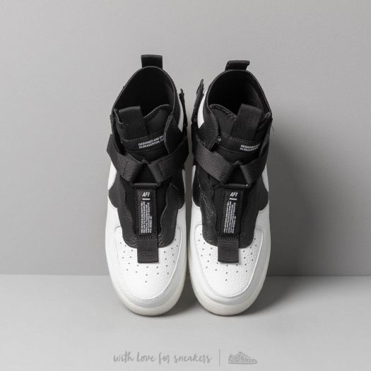 Nike utility off white 2025