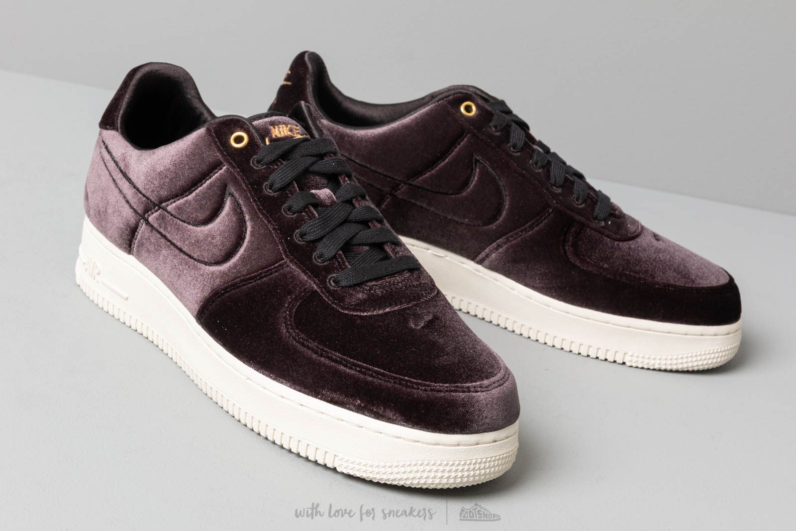 Nike air force 1 premium 3 2025