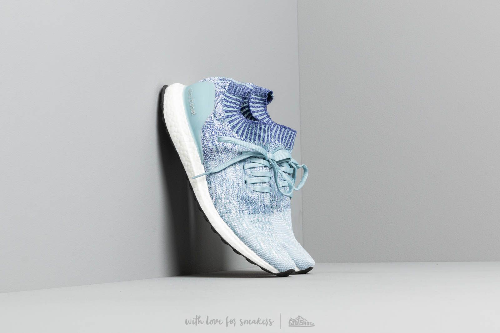 Ultra boost uncaged active blue top