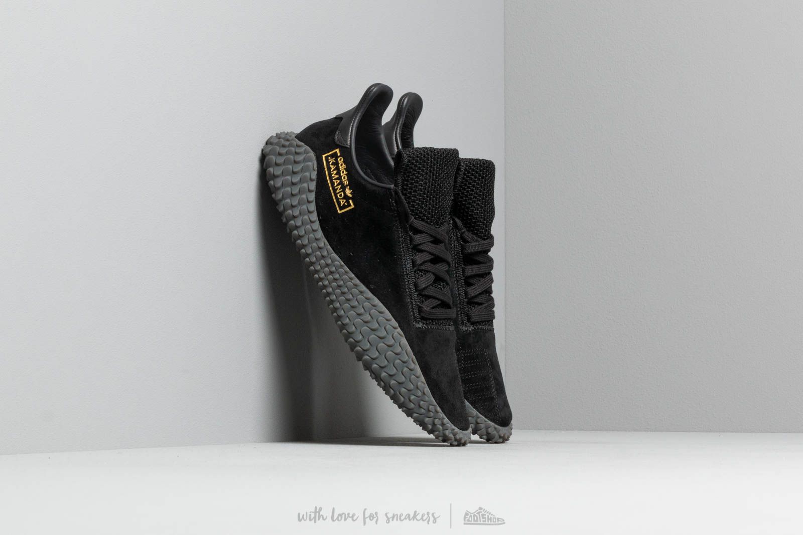 Мъжки кецове и обувки adidas Kamanda01 Core Black/ Core Black/ Carbon