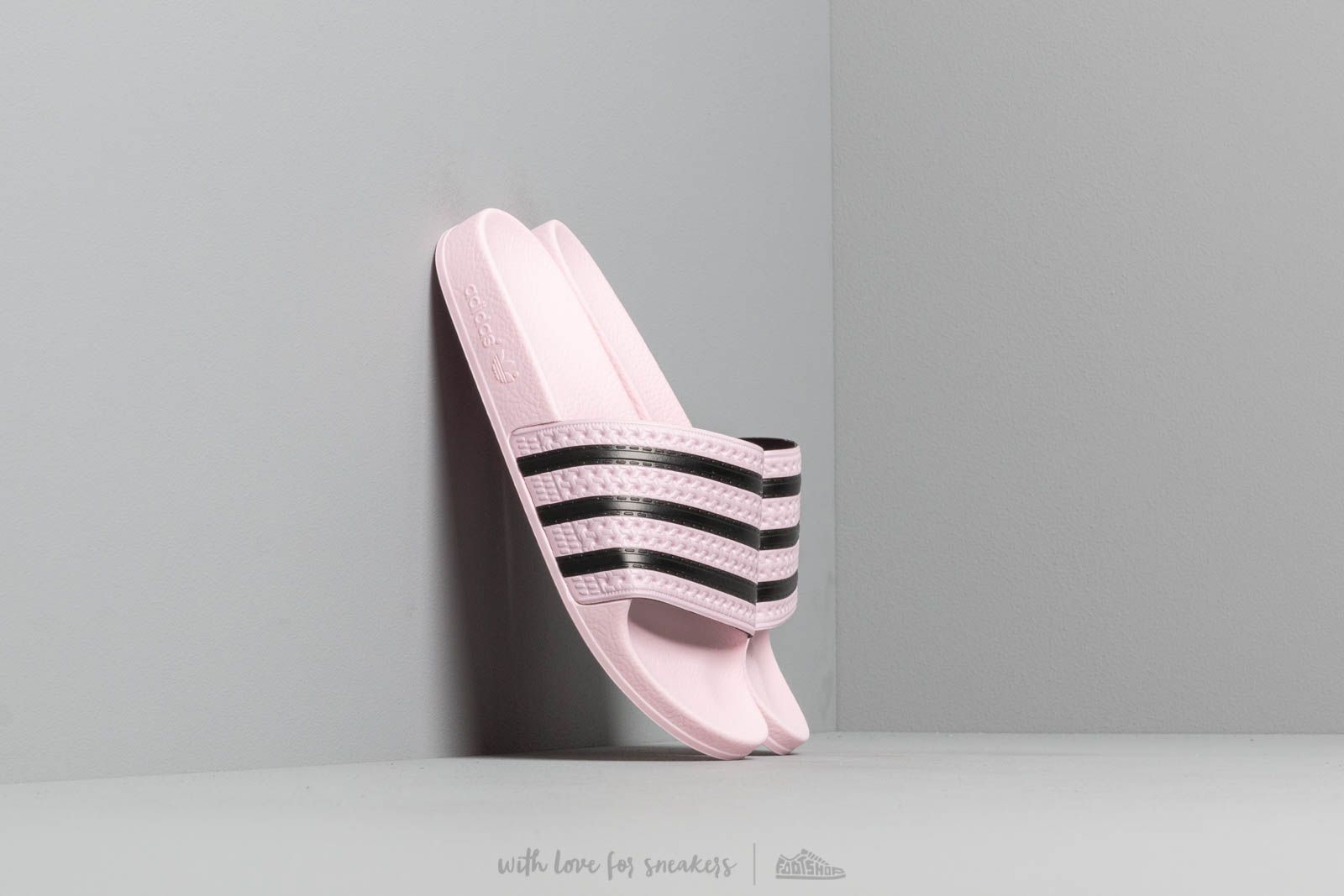 Chaussures et baskets femme adidas Adilette W Clear Pink/ Clear Pink/ Core Black