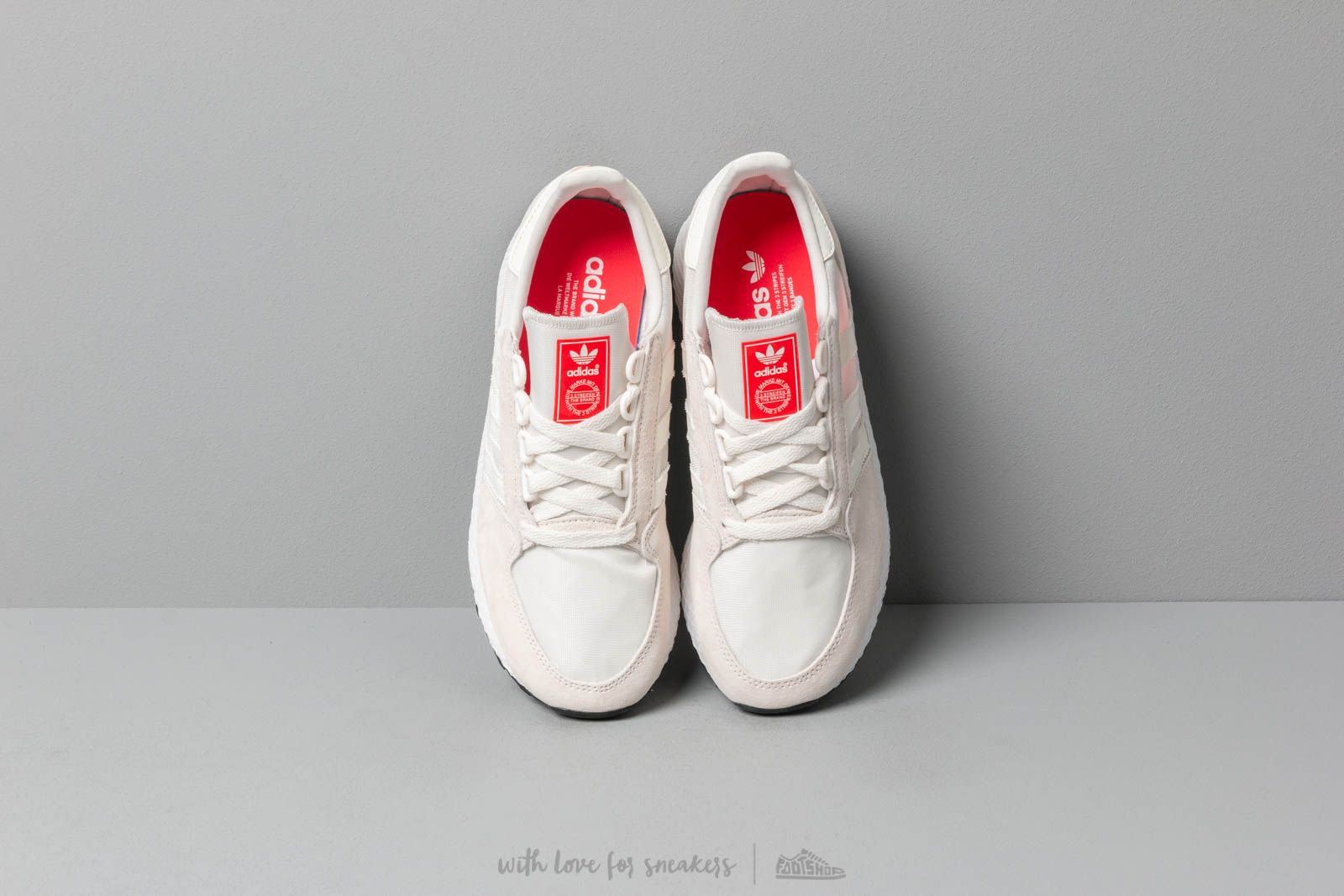 Női cipők adidas Forest Grove W Cloud White/ Cloud White/ Shock Red