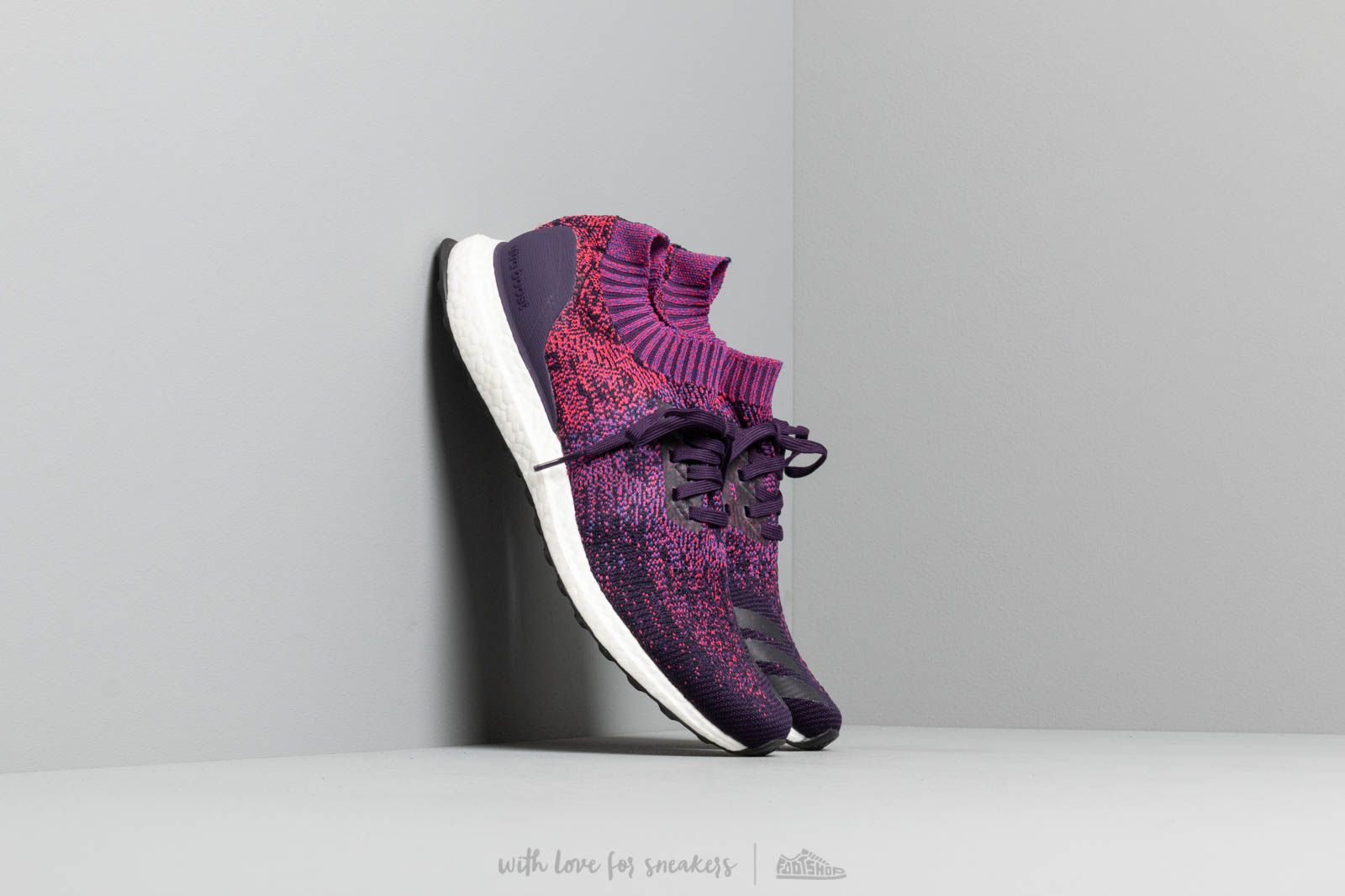 Adidas ultra sales boost uncaged blue