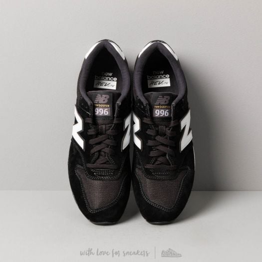 New Balance 996