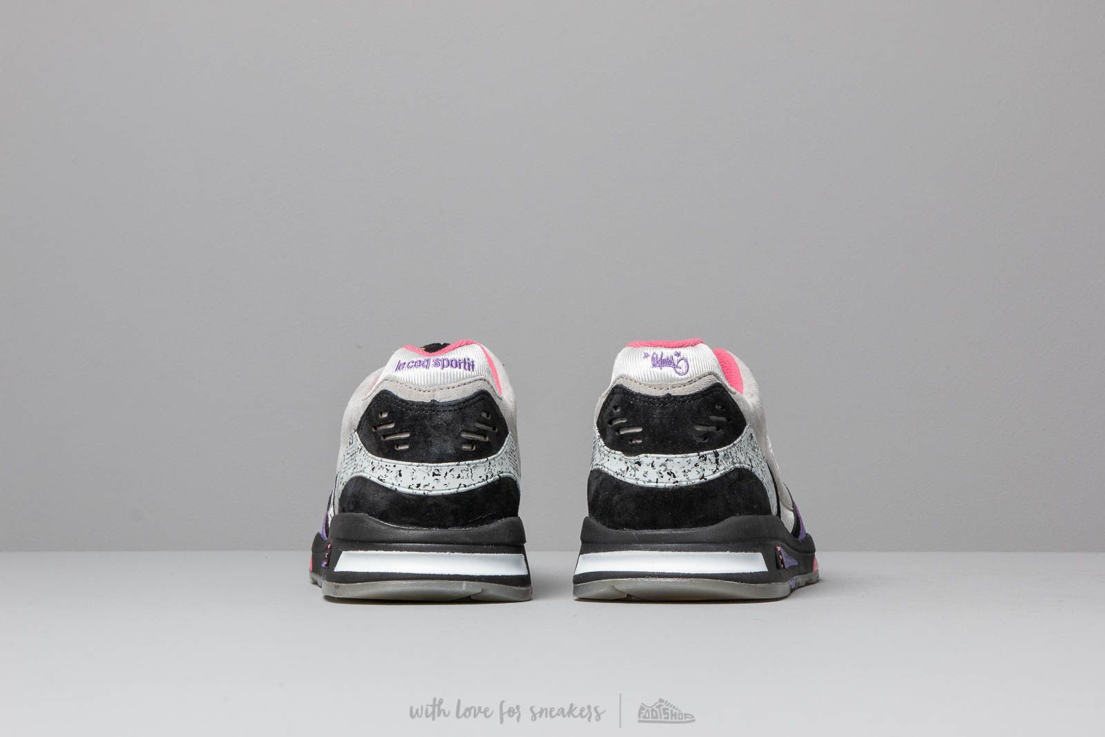 Herren Sneaker und Schuhe le coq sportif x Opium MIF LCS R1000 Black/ Purple Opulence