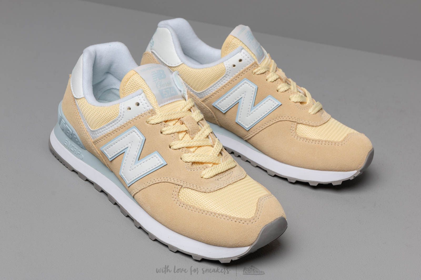 New balance wl574esg top
