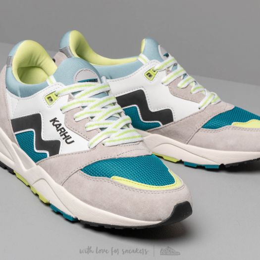 Karhu aria bright on sale white ocean depths