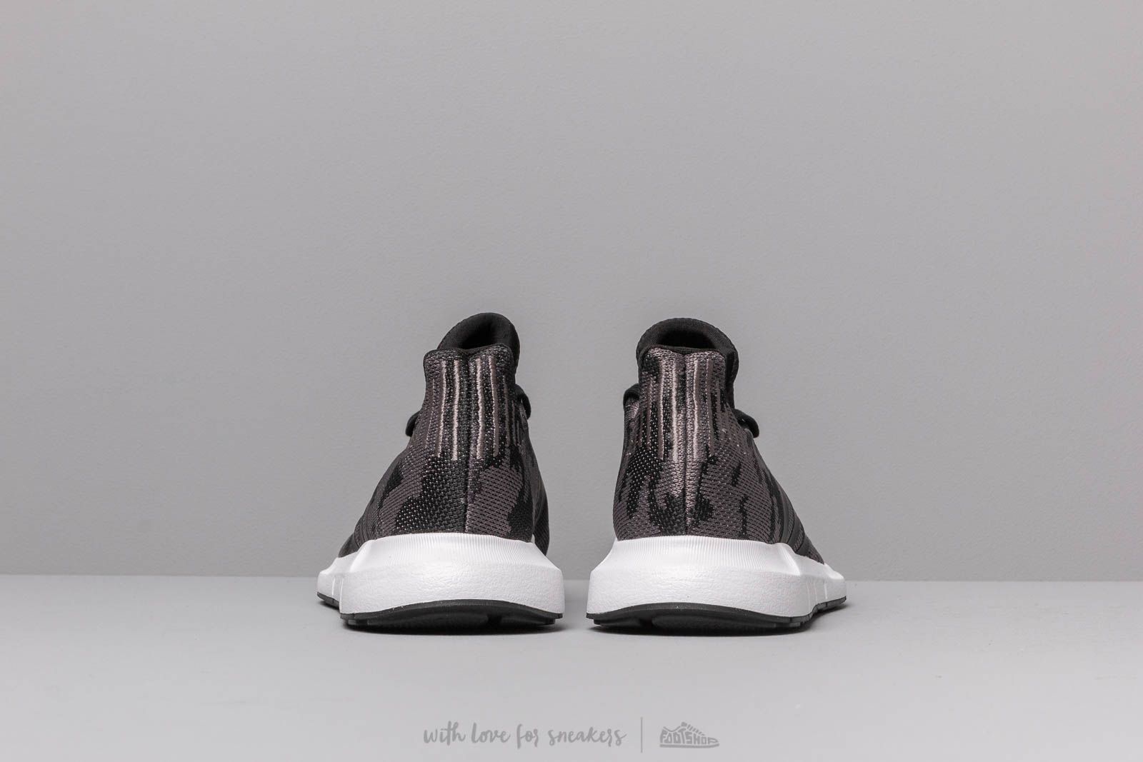 Men's shoes adidas Swift Run Core Black/ Core Black/ Ftw White