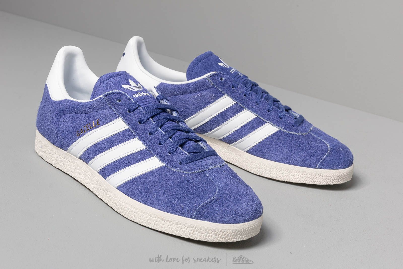 Adidas gazelle active blue on sale