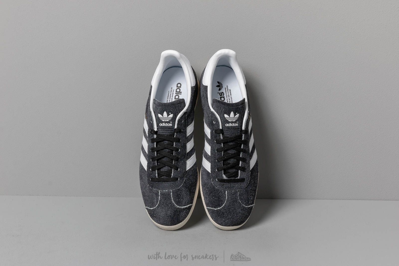 Vyriška avalynė adidas Gazelle Core Black/ Ftw White/ Off White