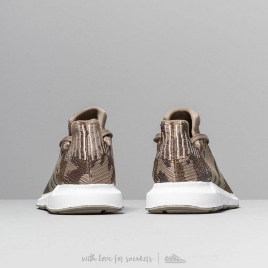 Adidas swift run trace cargo new arrivals