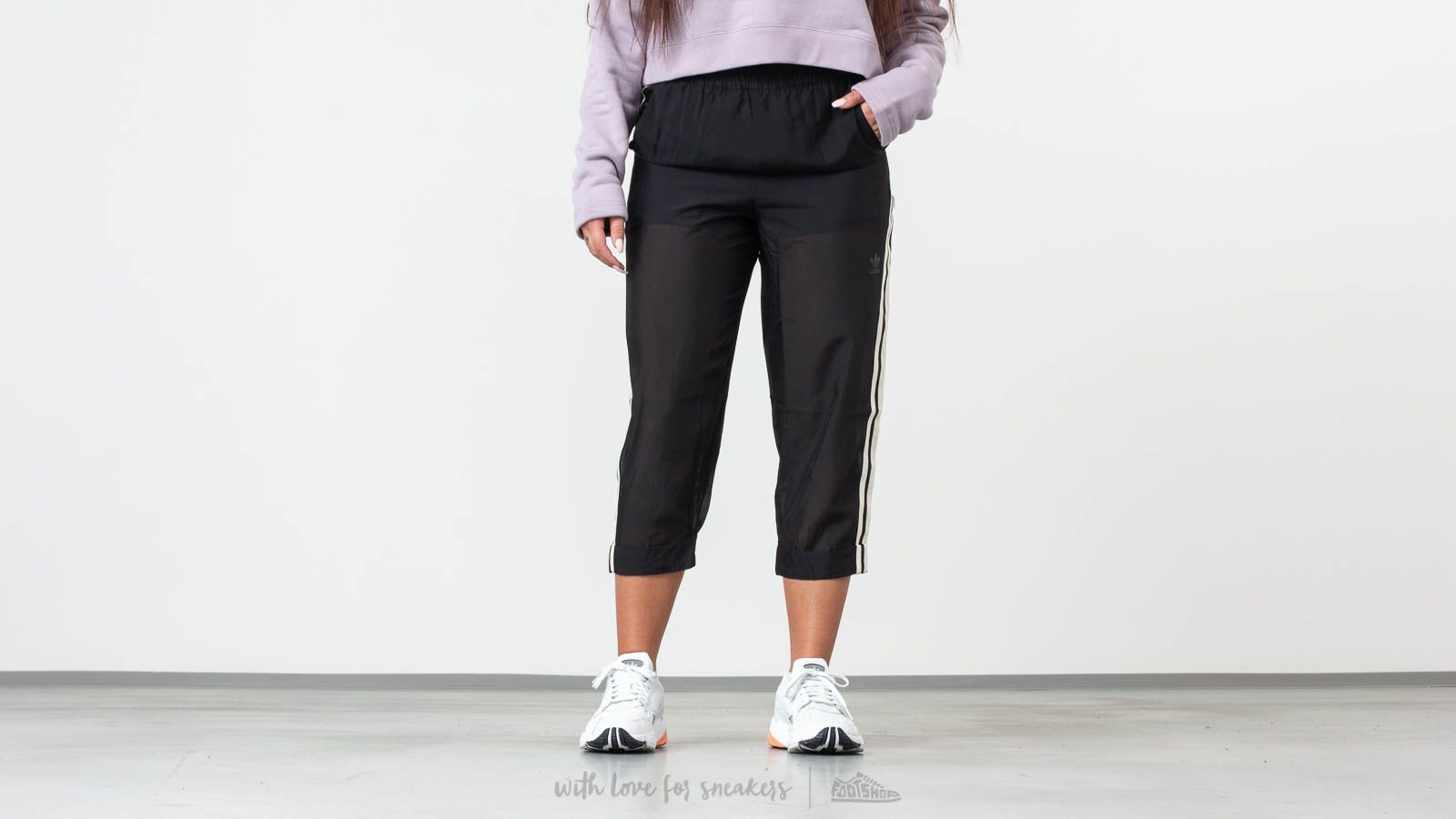 Džínsy a nohavice adidas Originals Track Pants Black