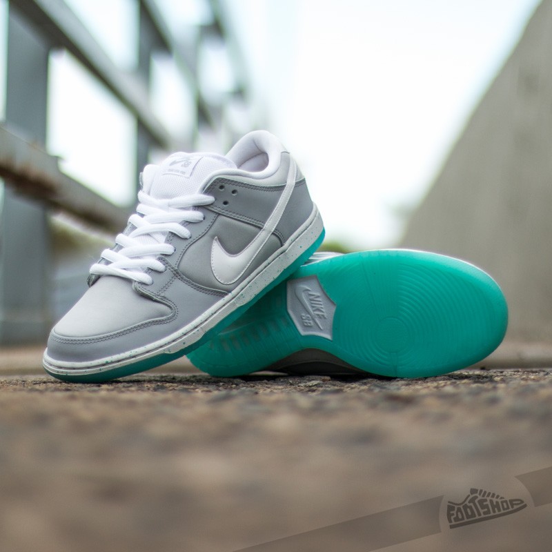 Zapatillas Hombre Nike Dunk Low Premium SB Wolf Grey/ White Retro