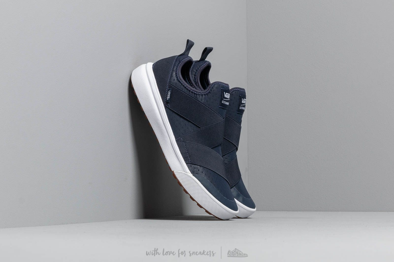 Vans ultrarange gore clearance white