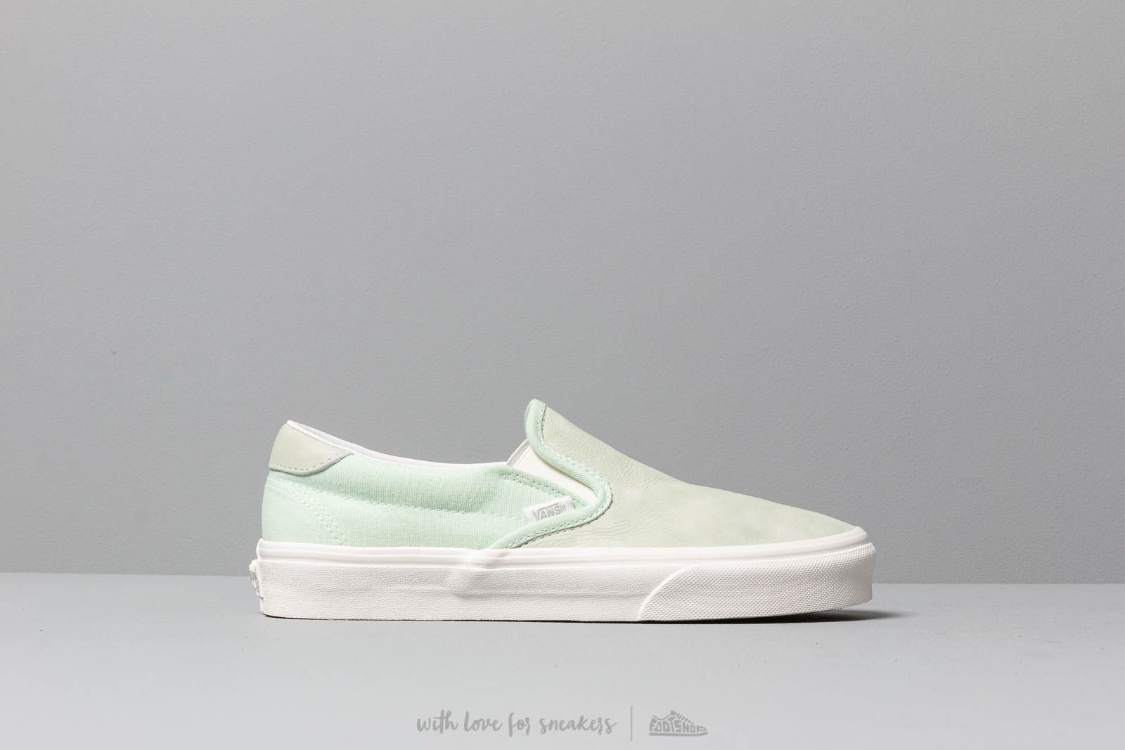 Mint slip clearance on vans