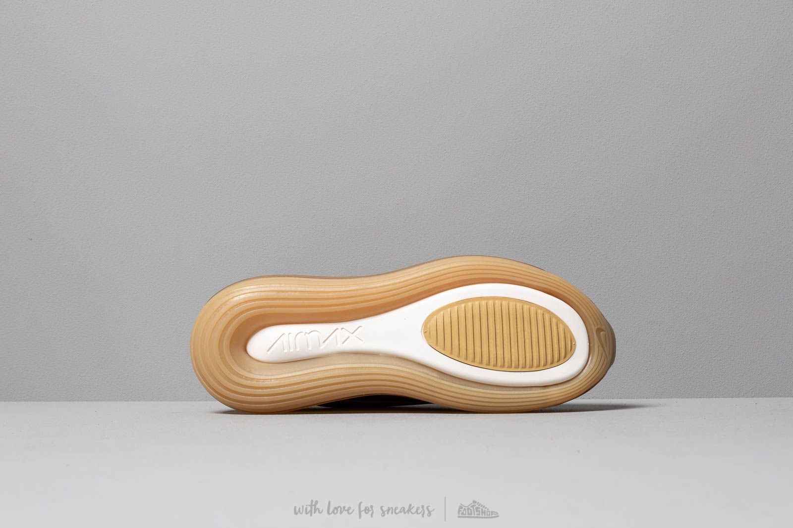 Nike air max 720 desert wheat/black/gold online