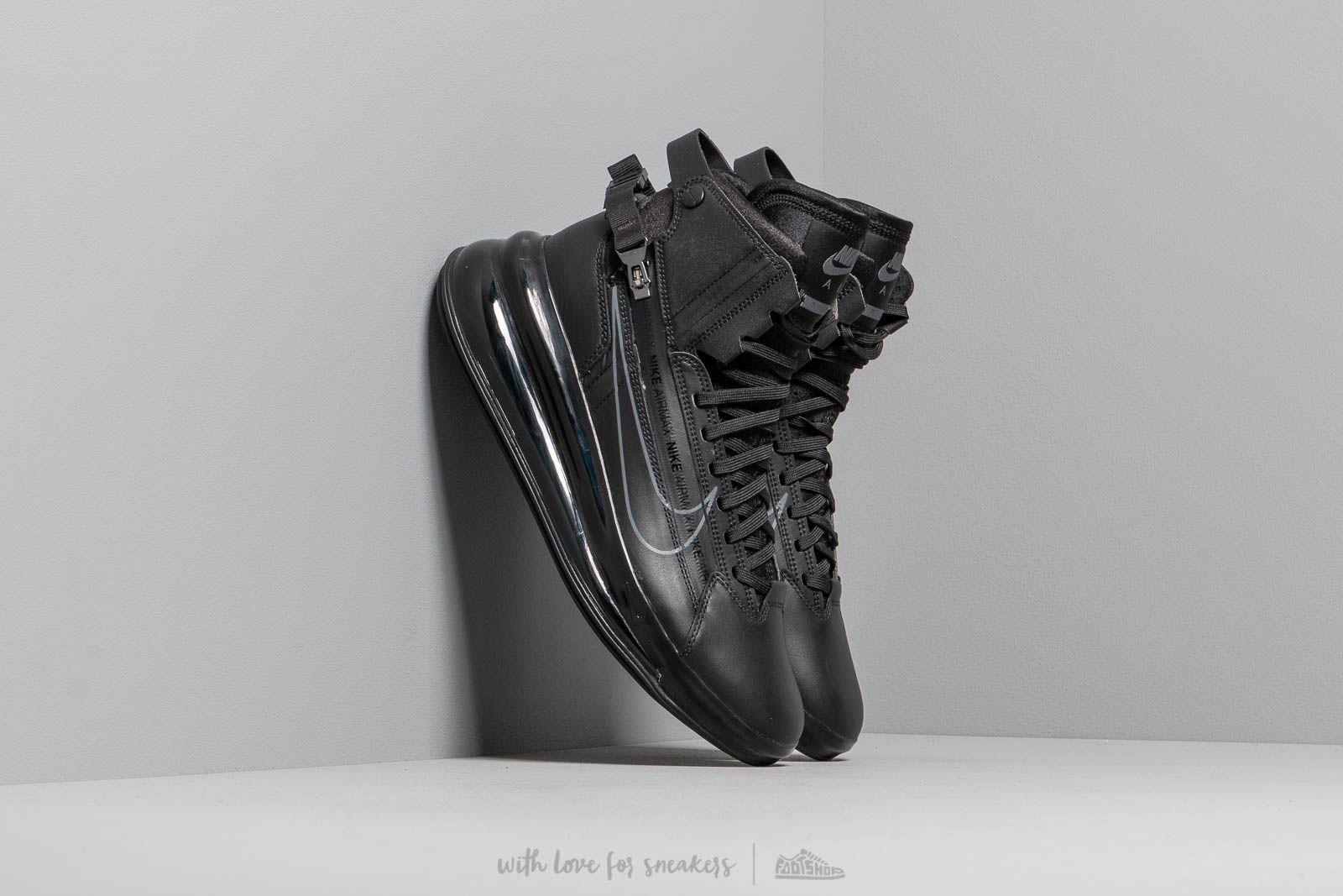 Buty męskie Nike Air Max 720 Saturn Black/ Dark Grey