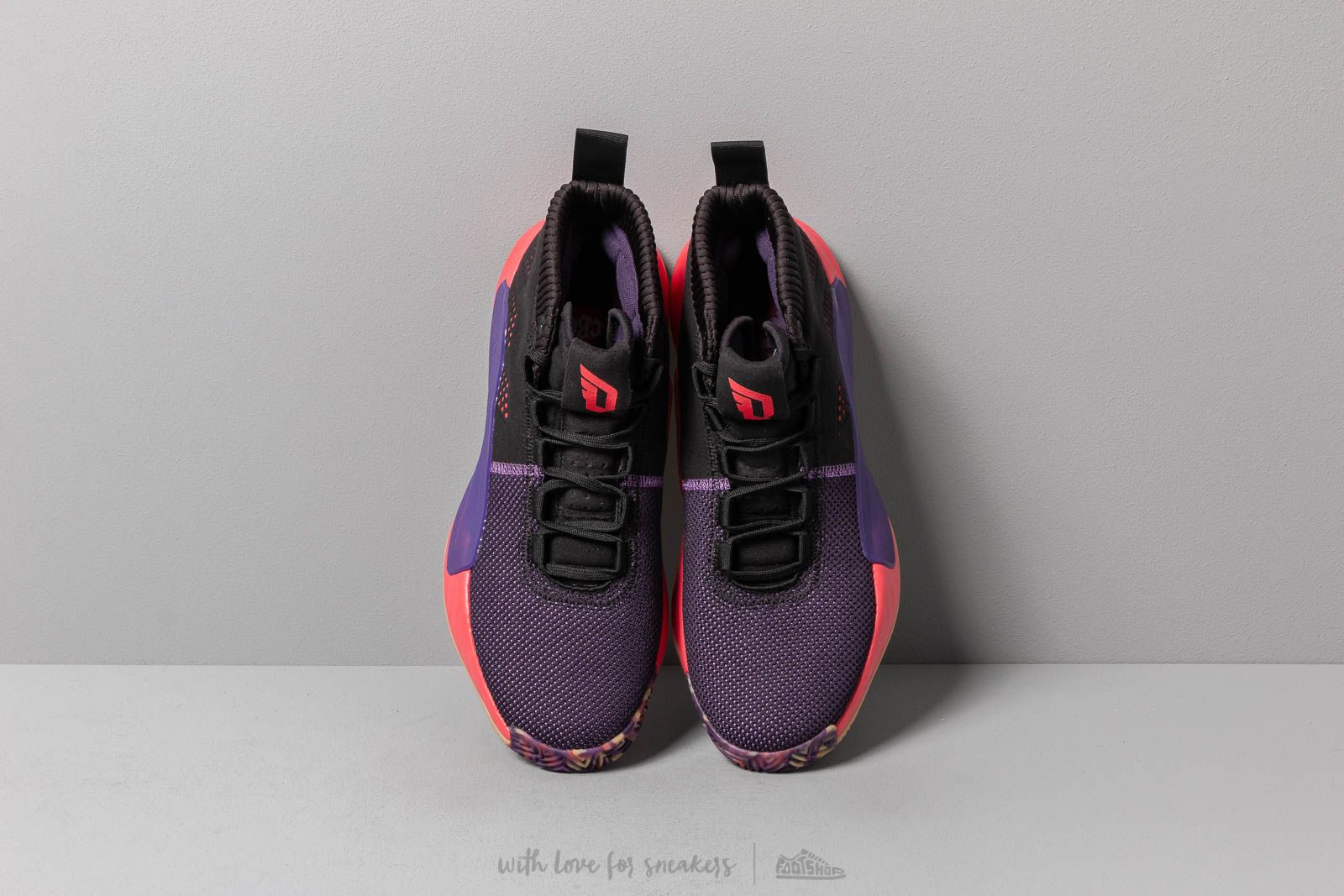 Dame 5 purple store