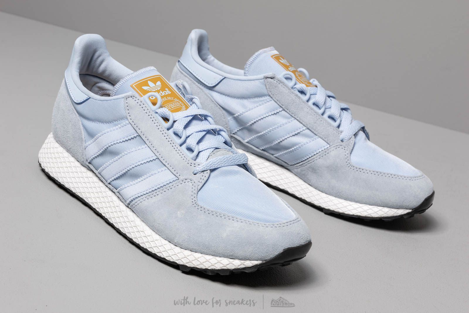 Damesschoenen adidas Forest Grove W Periwinkle/ Periwinkle/ Raw Ochre