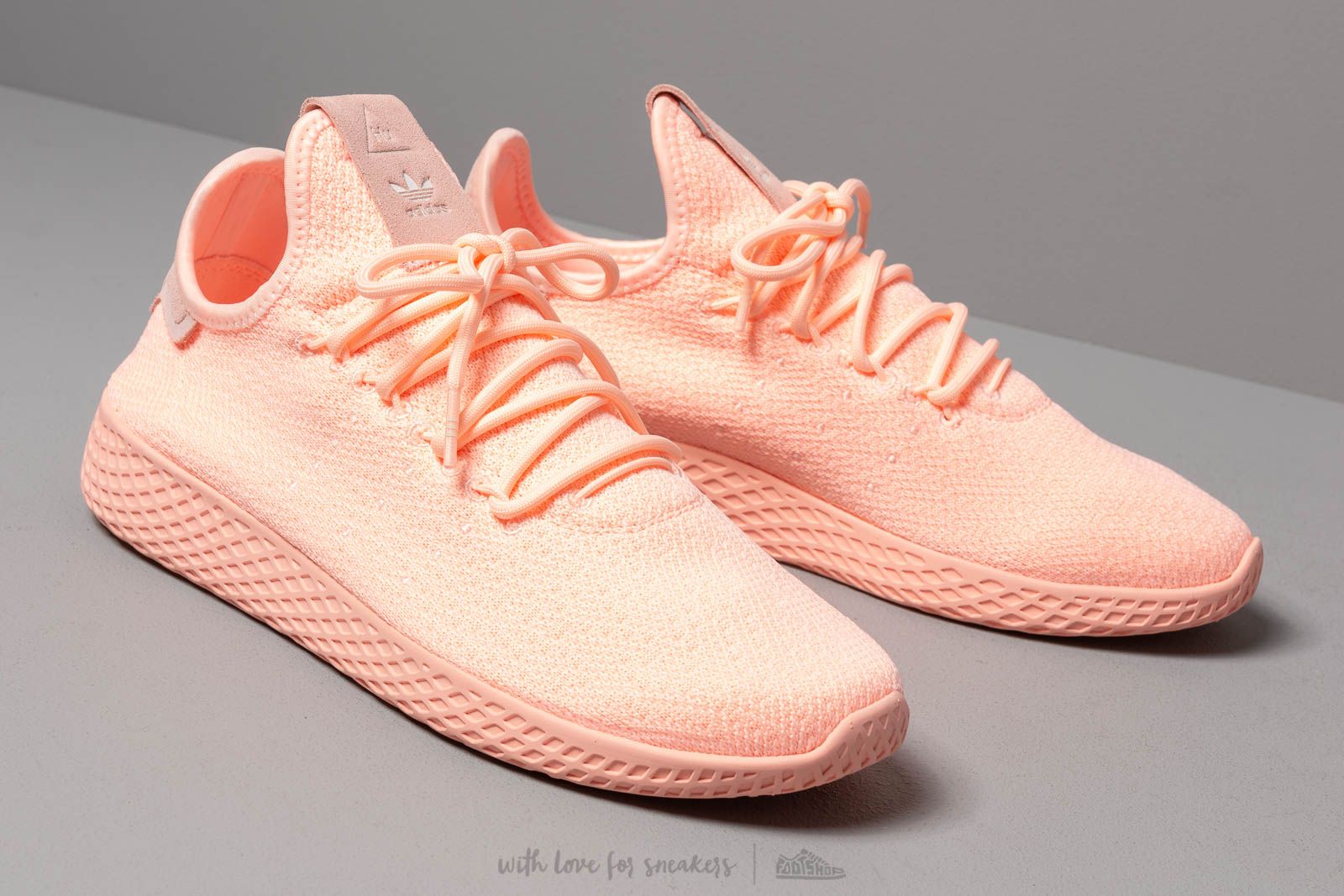 Buty damskie adidas PW Tennis Hu W Clear Orange/ Cloud White/ Core Black