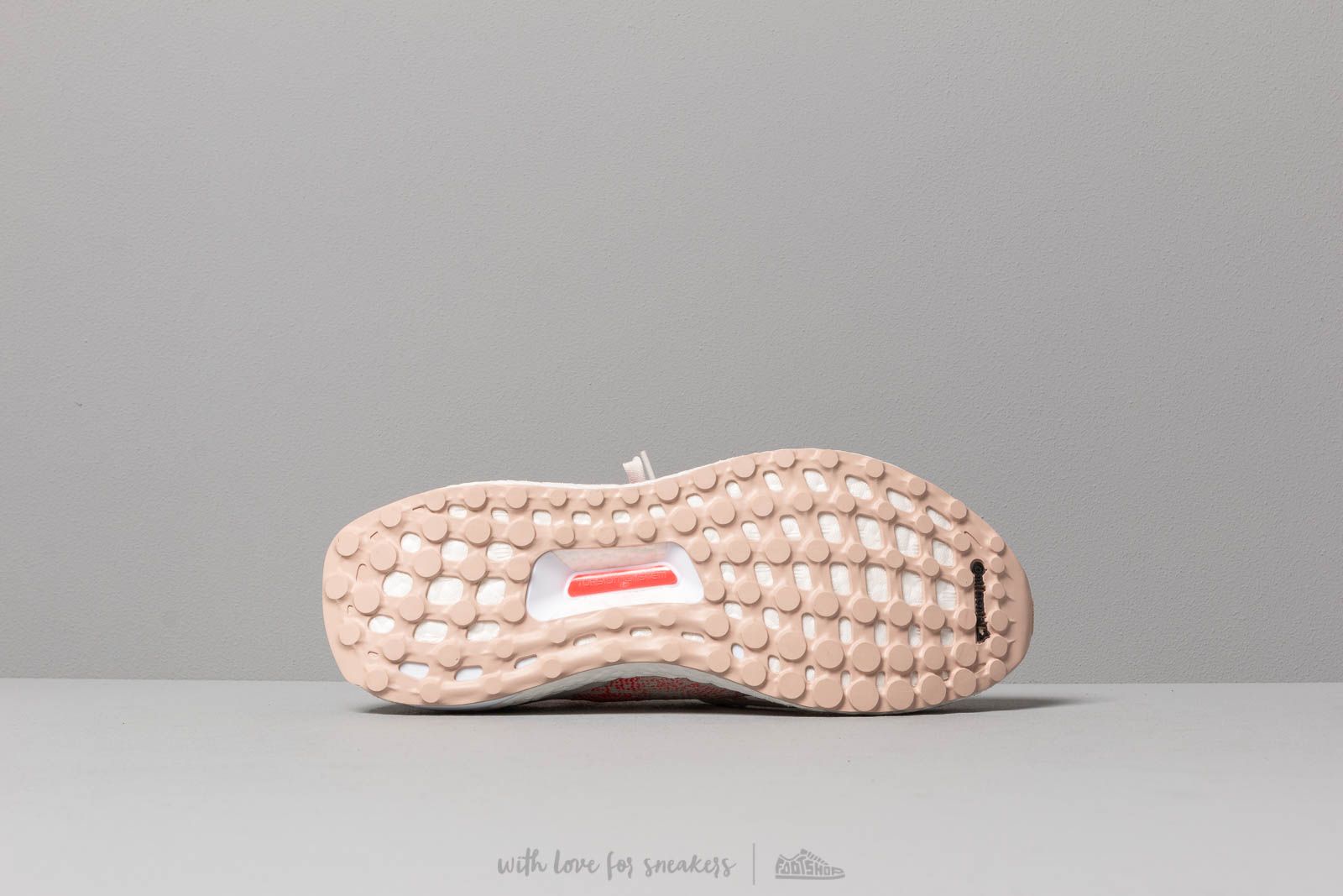 Încălțăminte și sneakerși pentru femei adidas UltraBOOST Uncaged W Raw White/ Raw White/ Shock Red