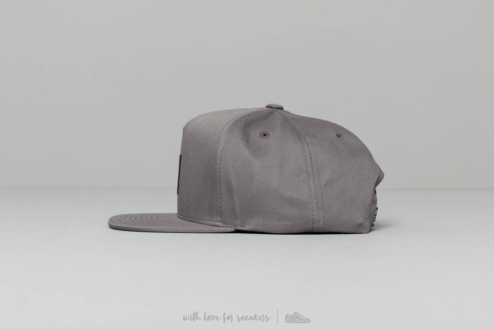 Kšiltovky HUF Essentials Box Snapback Charcoal