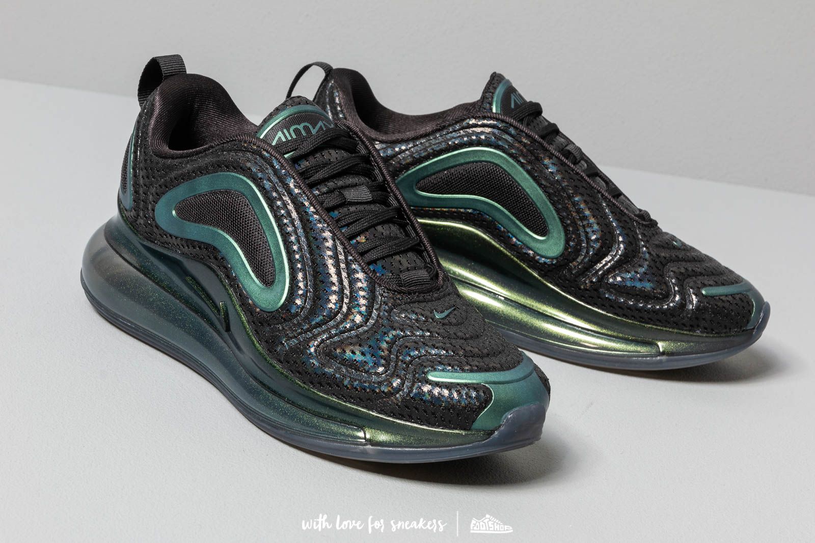 Damen Sneaker und Schuhe Nike W Air Max 720 Black Black Metallic Silver Footshop