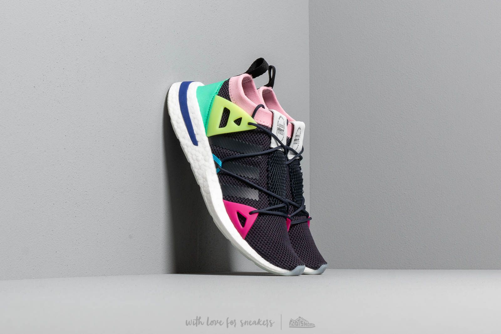 Dámské tenisky a boty adidas Arkyn W Legend Ink/ Legend Ink/ True Pink
