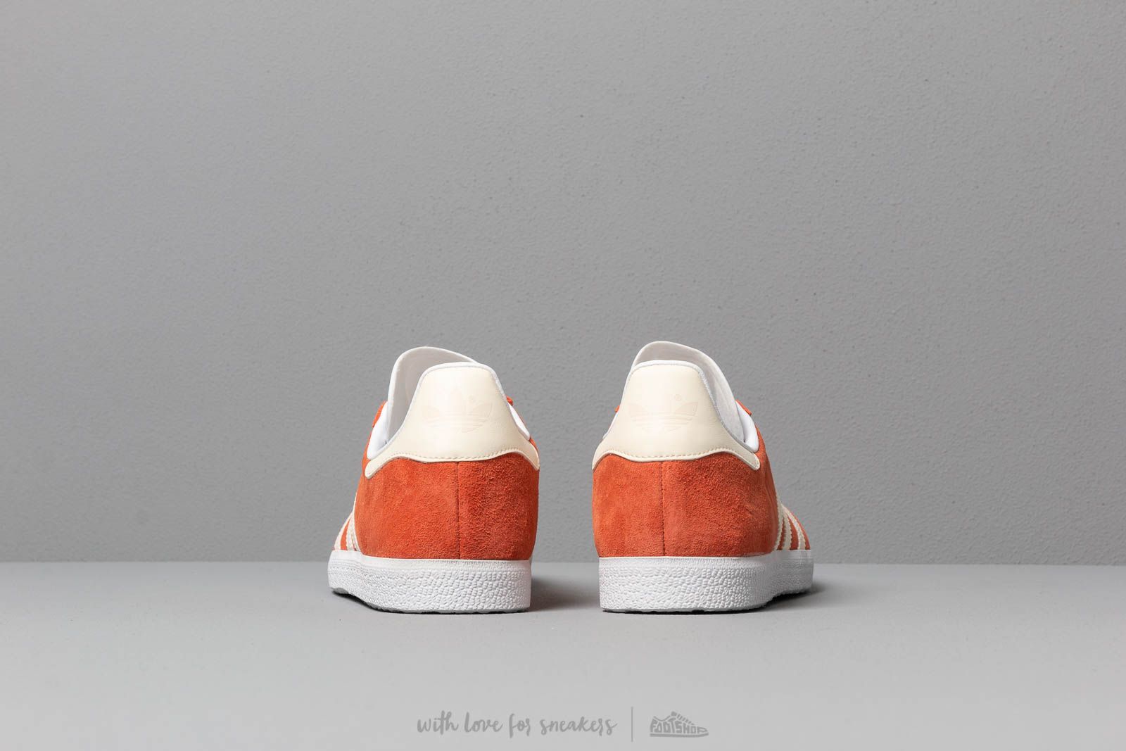 Women's shoes adidas Gazelle W Raw Amber/ Ecru Tint/ Ftw White (CG6067) |  Footshop