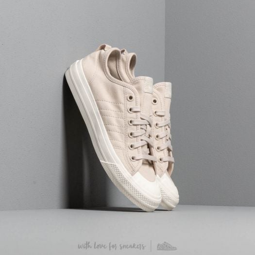 Adidas nizza beige hotsell