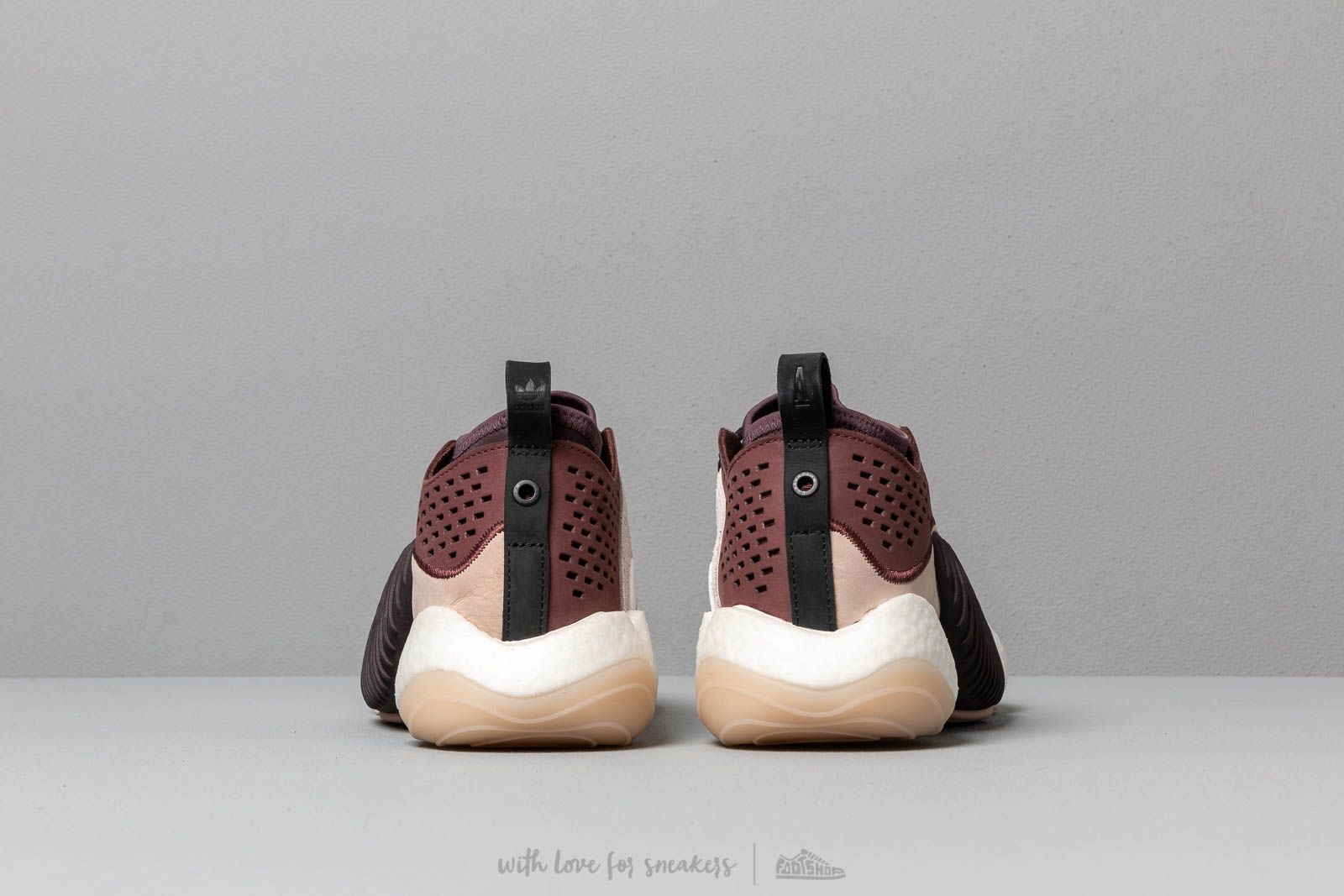ME　La boum Men's shoes adidas Consortium x A Ma Maniére BYW LO Ash Pearl