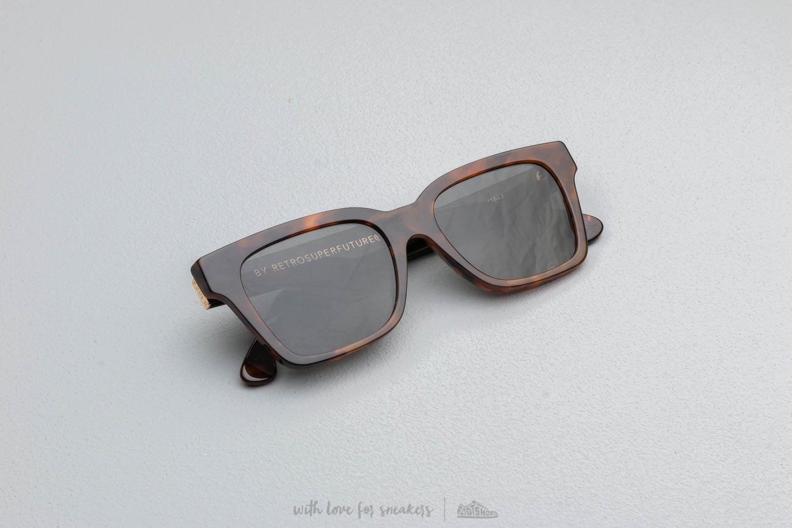 Sluneční brýle RETROSUPERFUTURE America Sunglasses Classic Havana
