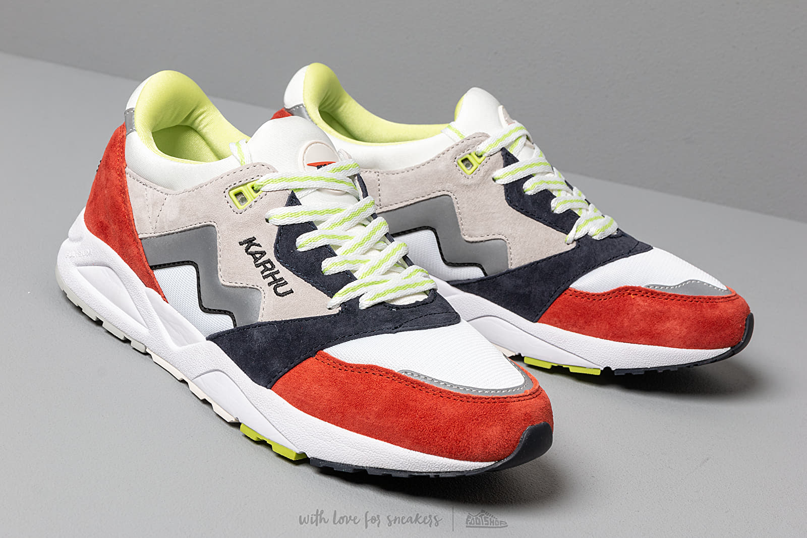 Men's shoes Karhu Aria Lunar Rock/ Pureed Pumpkin