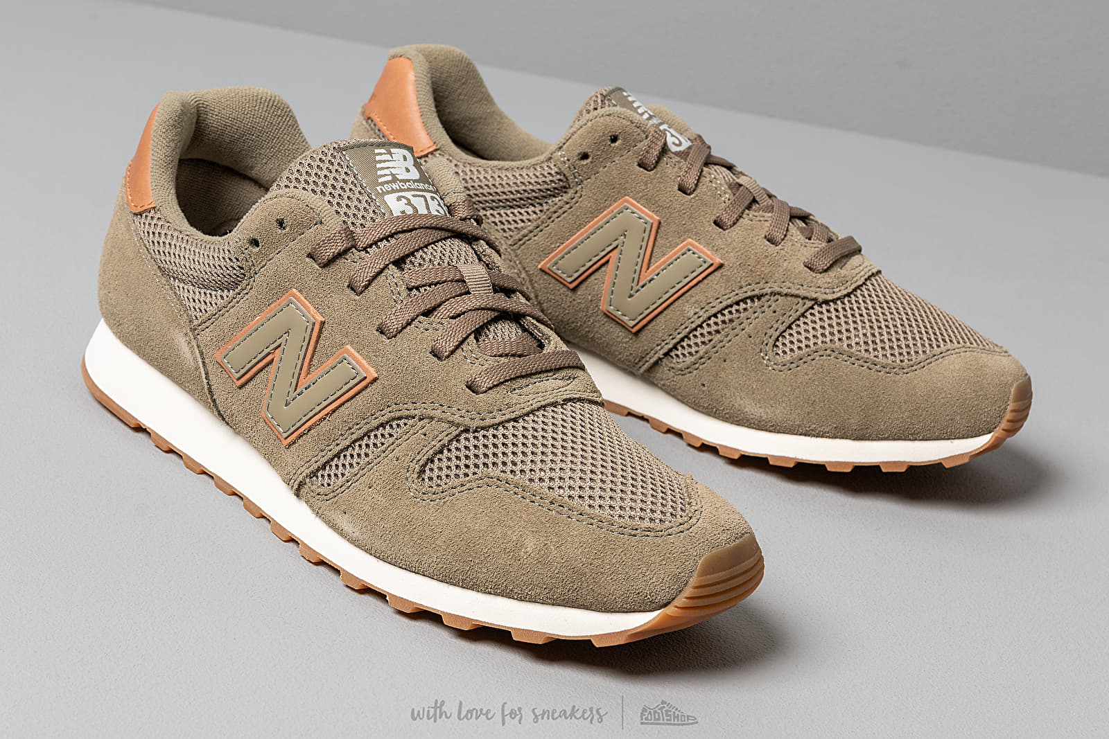 Men s shoes New Balance 373 Green Brown Footshop