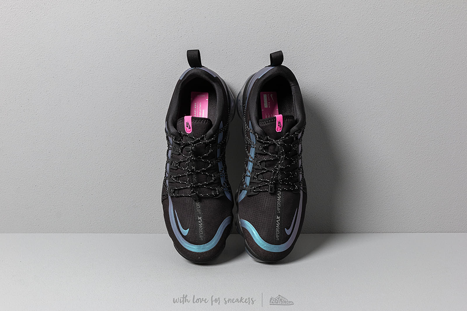 Black & red air vapormax run utility sneakers sale