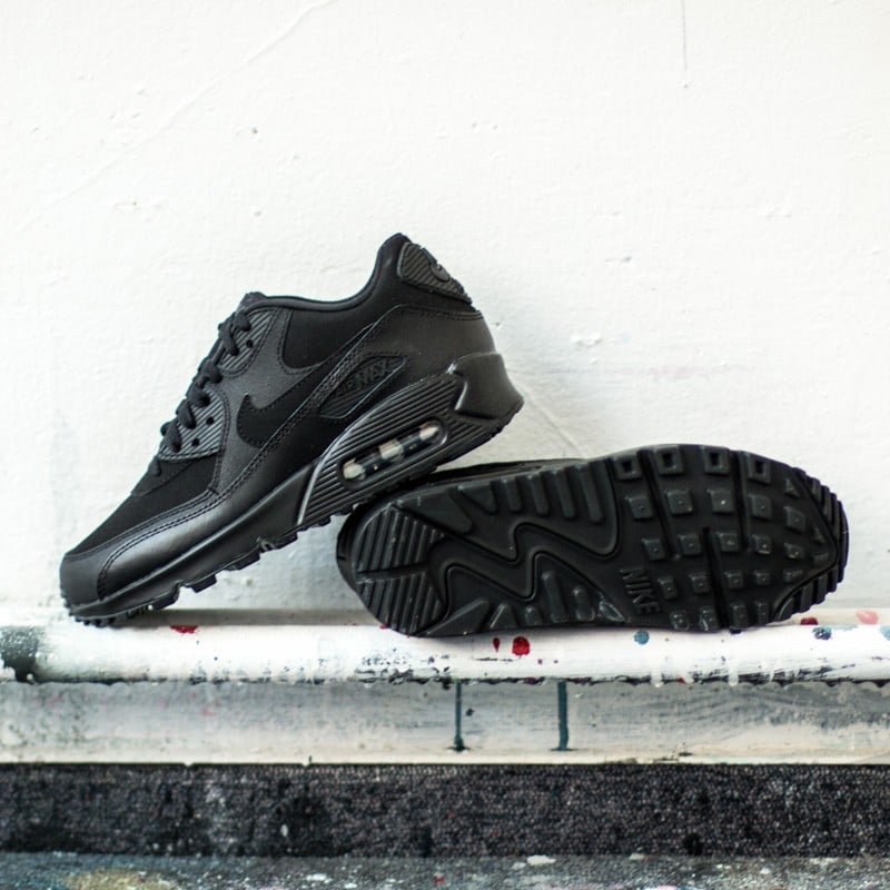 Moteriška avalynė Nike Air Max 90 (GS) Black/ Dark Grey